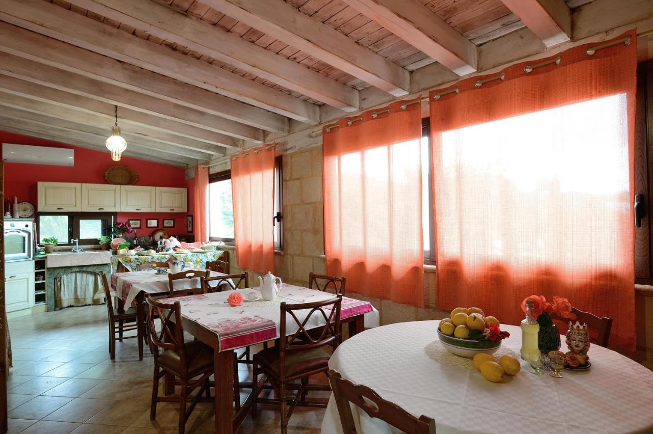 Lumie Di Sicilia Bed & Breakfast Porto Empedocle Bagian luar foto
