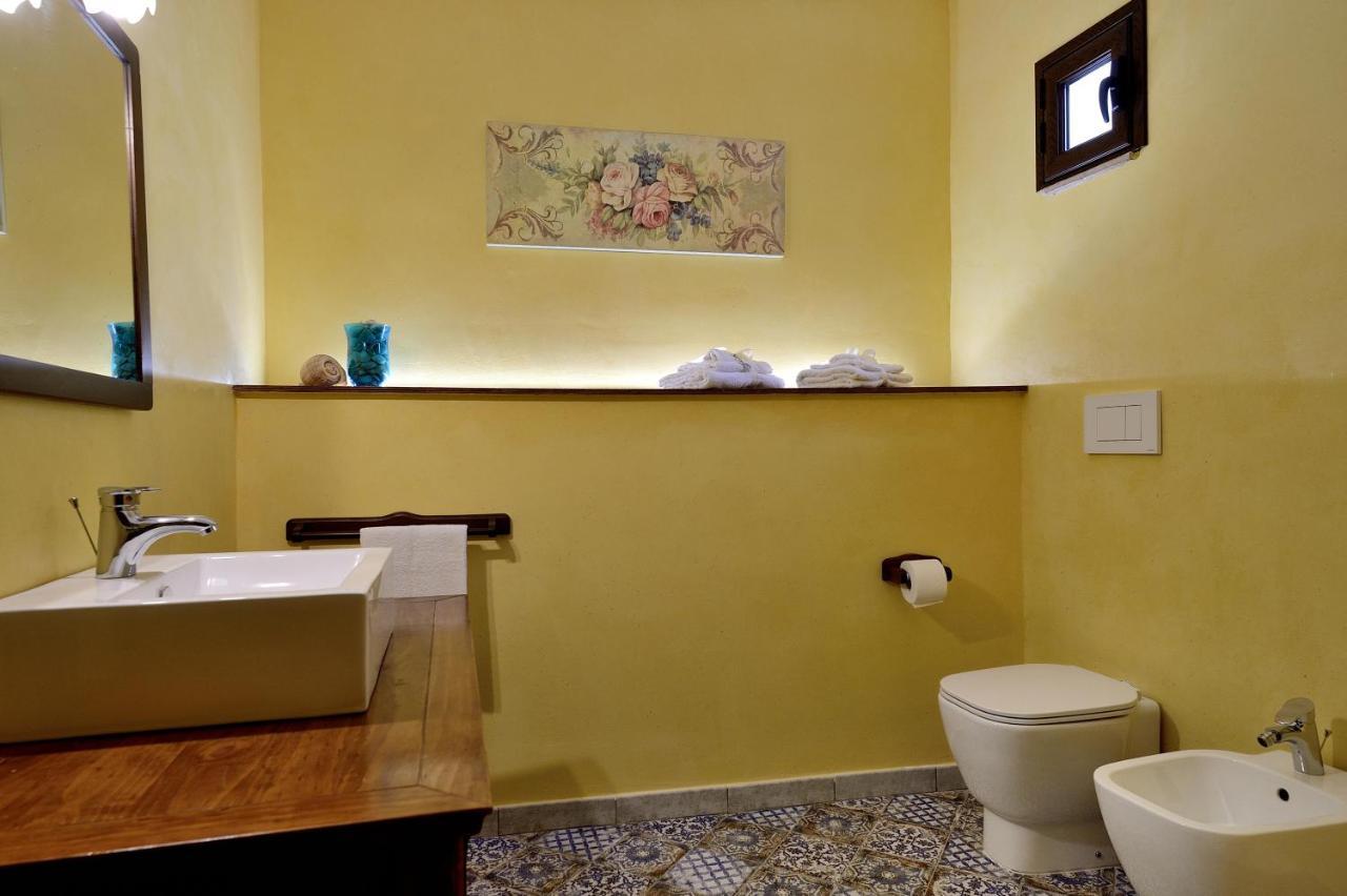 Lumie Di Sicilia Bed & Breakfast Porto Empedocle Bagian luar foto